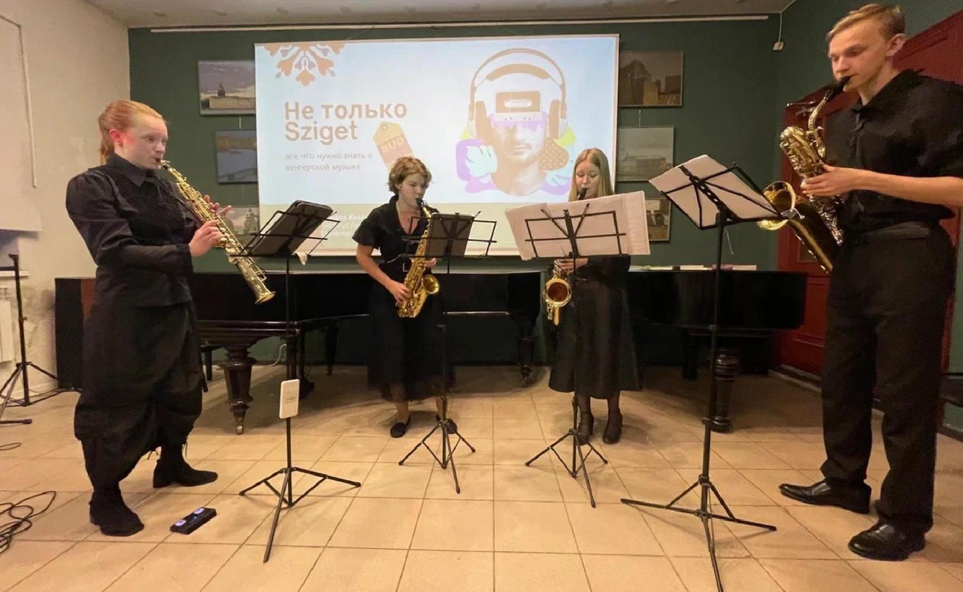 Színes magyar kulturális paletta Oroszországban